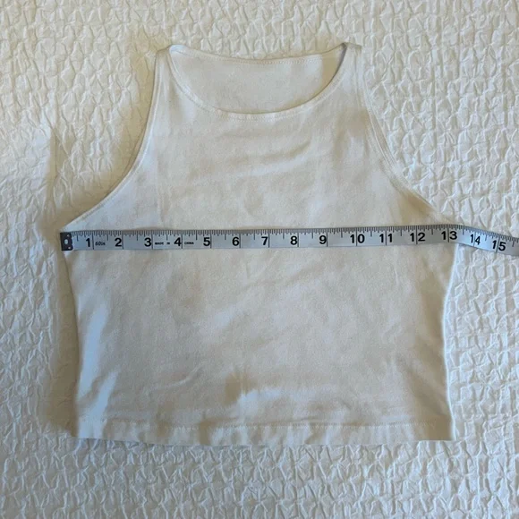 American apperal white cropped tank top (Medium) - Picture 4 of 6